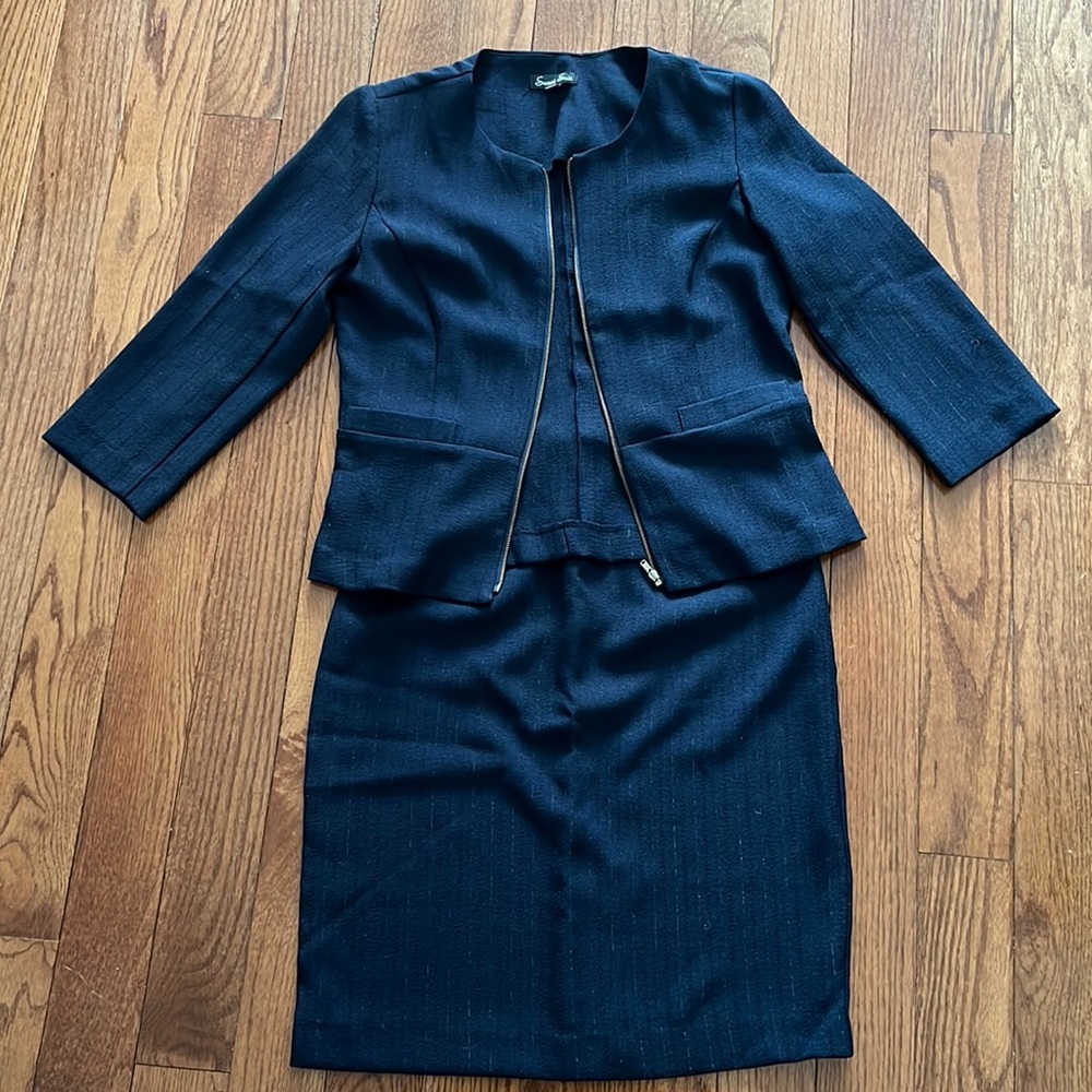 NWT Sweet Suit Navy Summer Blazer and Skirt Set, Size 6